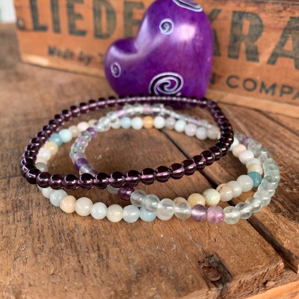 ✨SET OF STONE STACKING BRACELETS -AMETHYST 4mm✨ - Picture 3 of 7